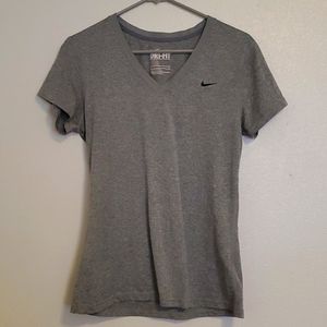 Grey Nike dri-fit tee, size m